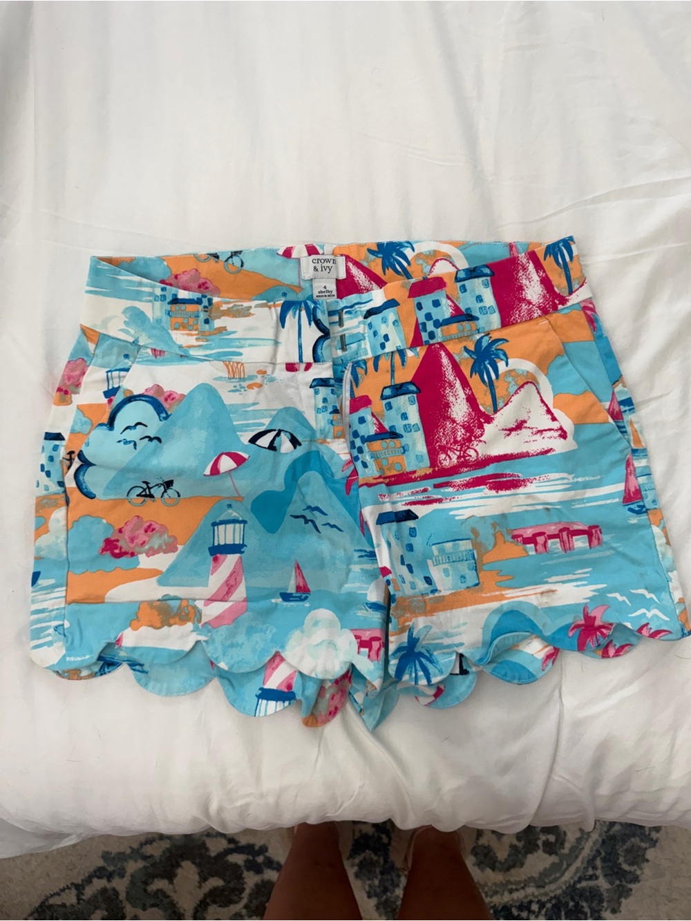 crown & ivy Tropical Scenic Blue and Orange Scallop-Hem Shorts